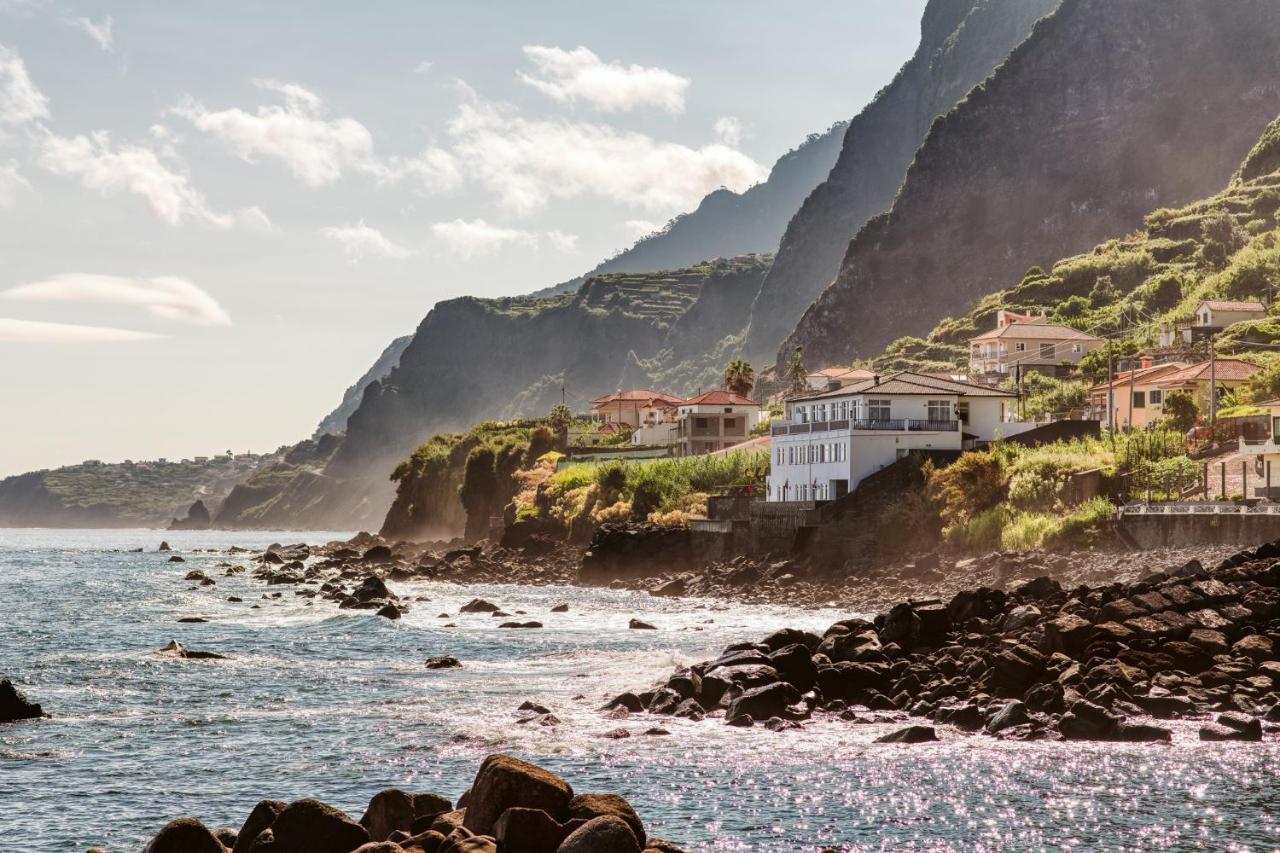 The Waves Studios Sao Vicente  Exterior photo